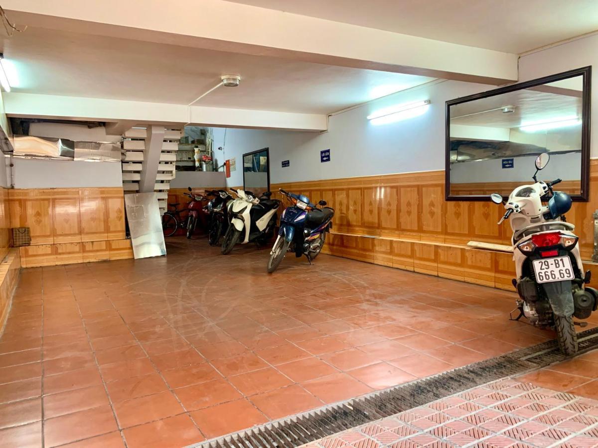 ホテル Khach San Bach Duong ハノイ市 エクステリア 写真